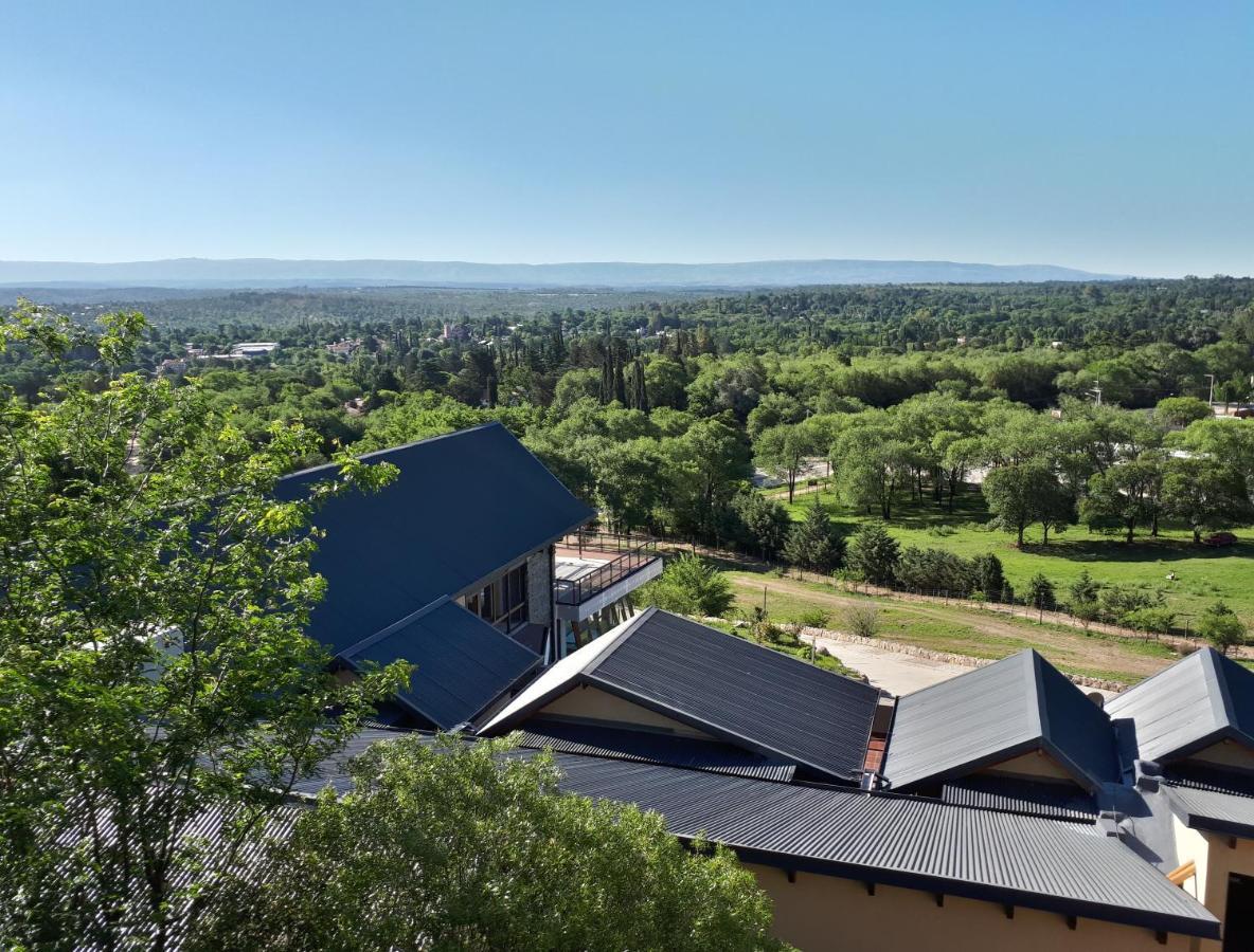 Altitud 720 Hotel, Aparts & Spa Вилья-Хенераль-Бельграно Экстерьер фото